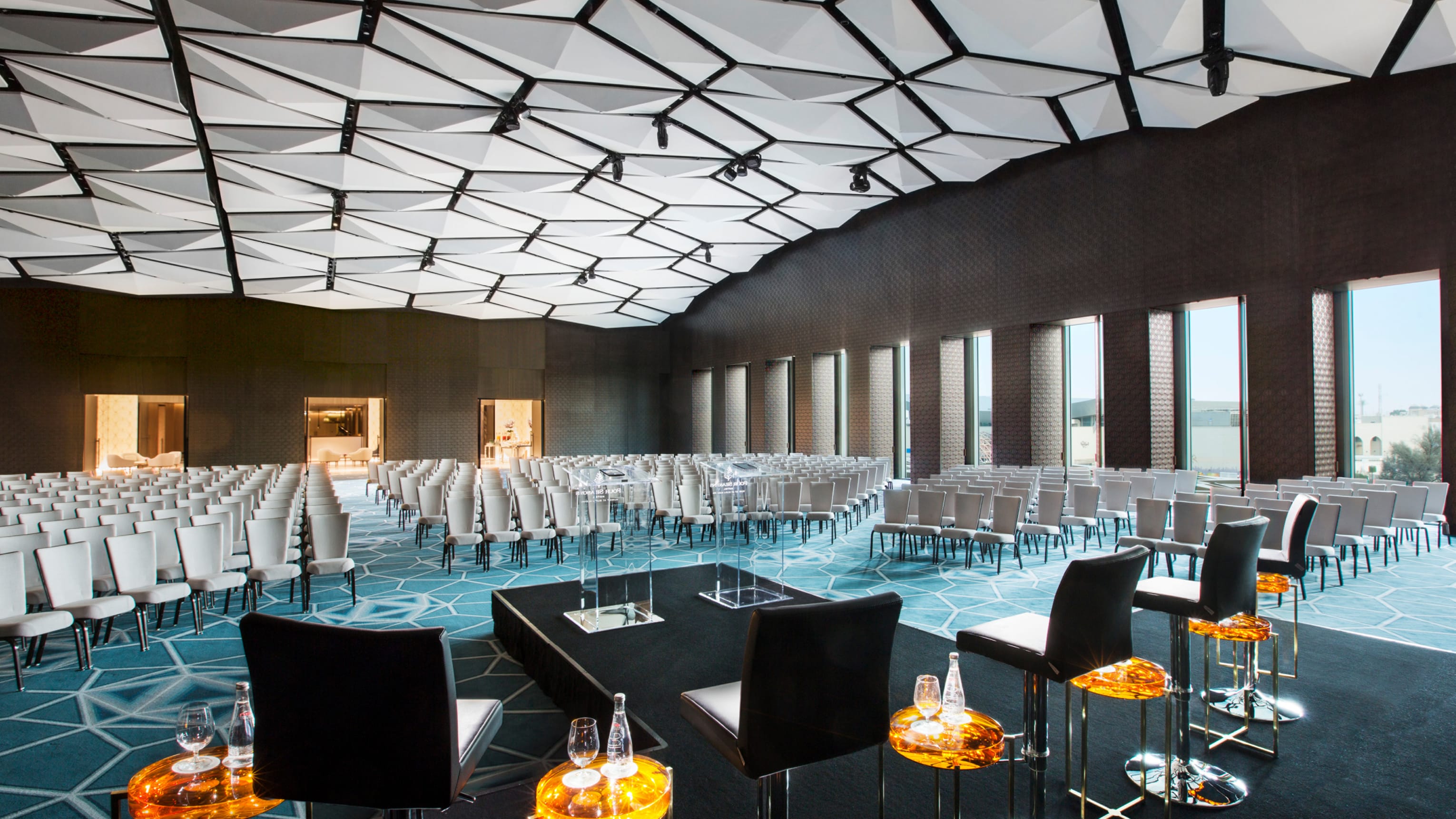 Four Seasons Hotel Kuwait at Burj Alshaya